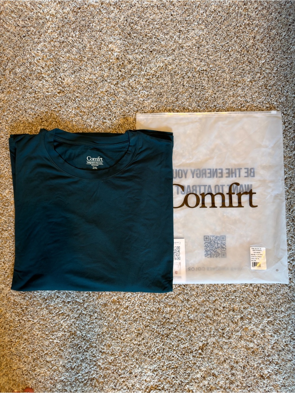 NWT Comfrt Cloud Long Sleeve Tee